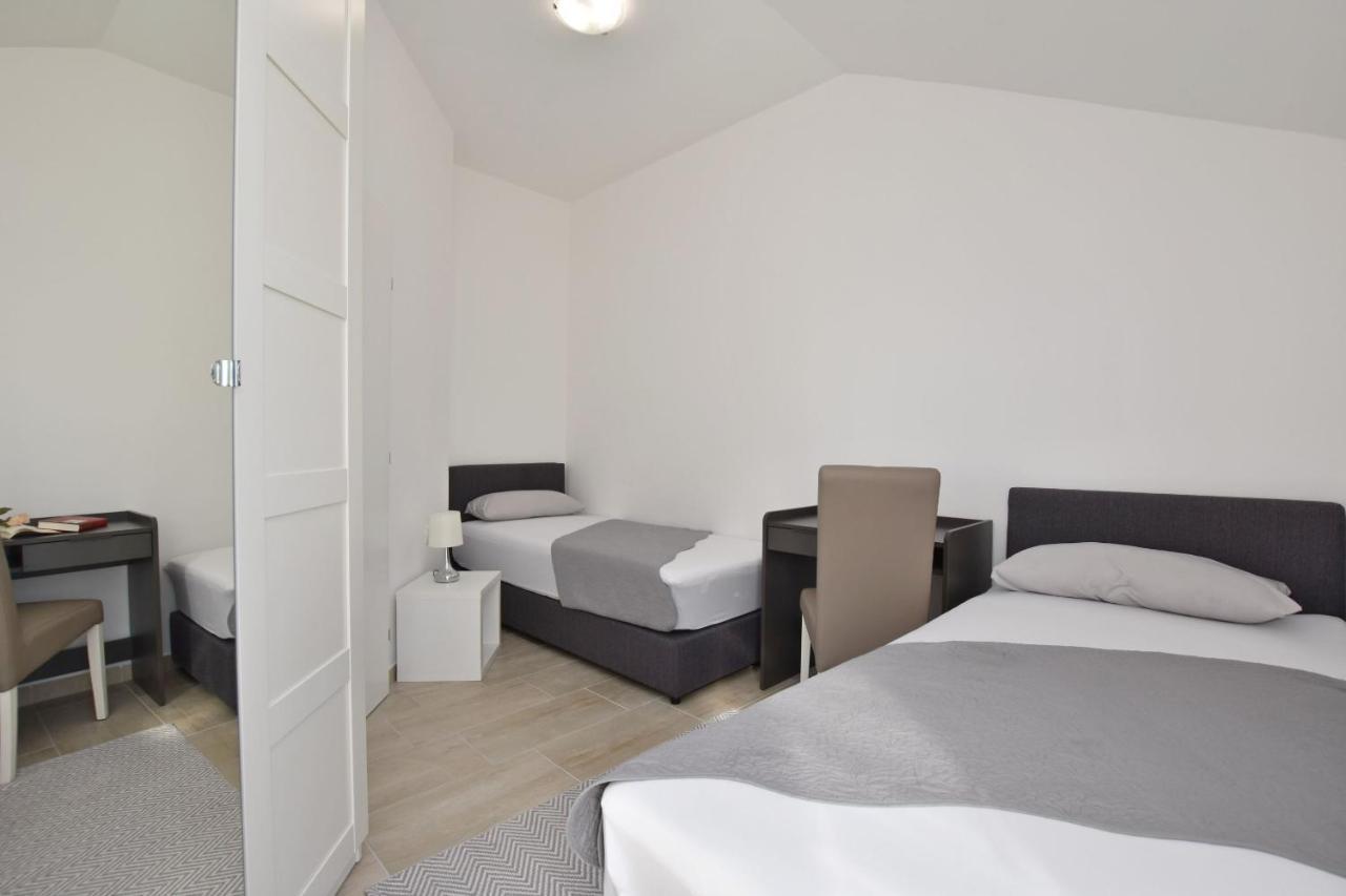 Apartments Danolic Pisak Eksteriør billede